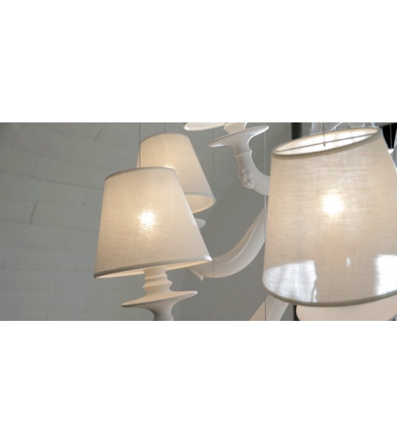 Déja-Vu Karman Wall Lamp