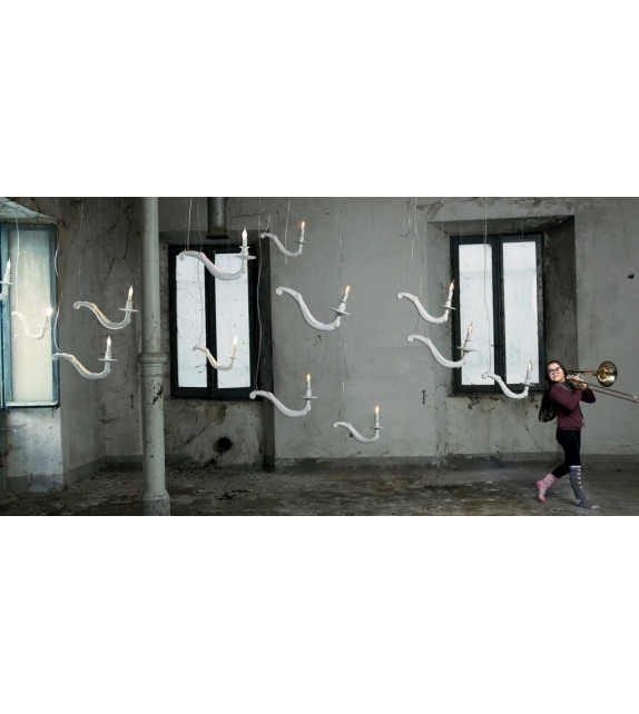 Déja-Vu Nu Karman Suspension