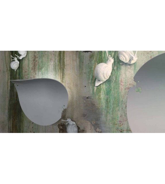 Va-Lentina Karman Wall Lamp