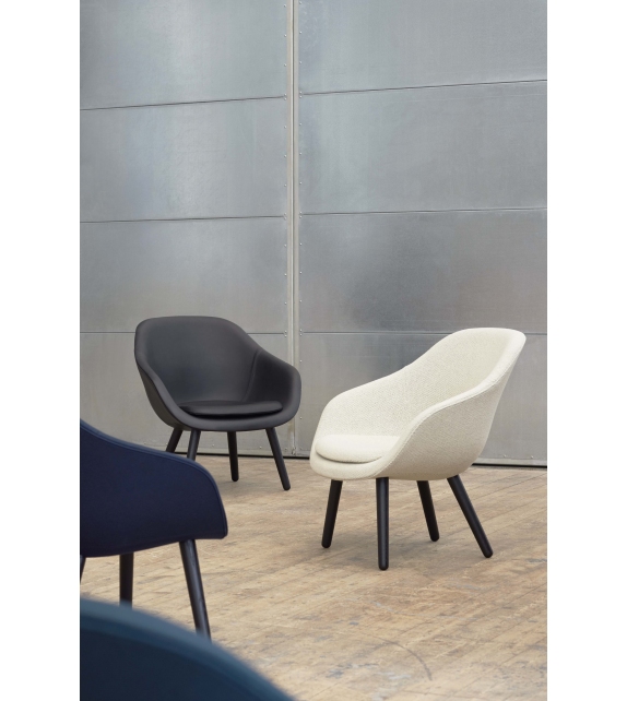 About a Lounge Chair AAL 82 Hay Chaise longue