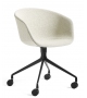 About a Chair AAC 25 Hay Fauteuil Pivotant
