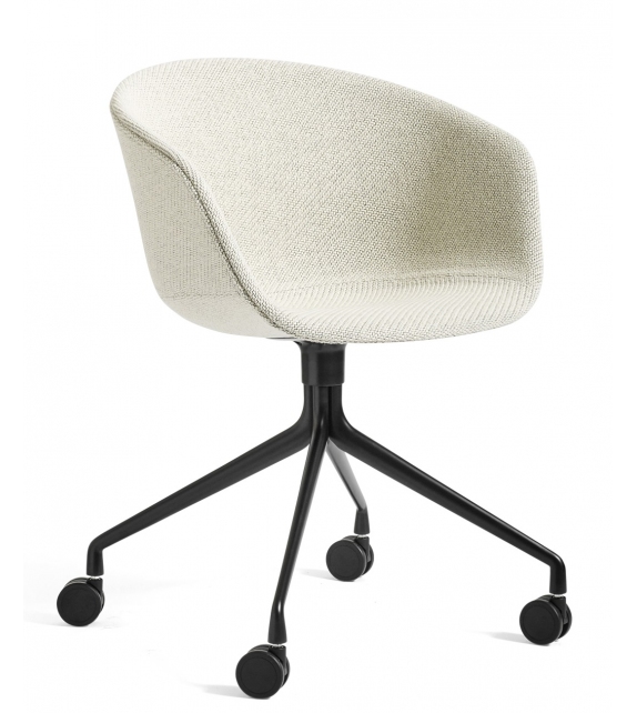 About a Chair AAC 25 Hay Butaca Giratoria