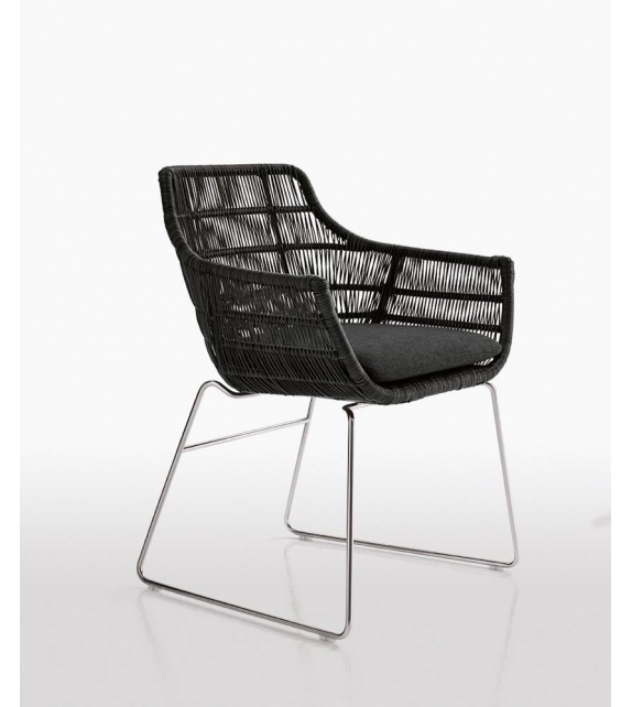 Crinoline B&B Italia Outdoor Chaise Avec Accoudoirs