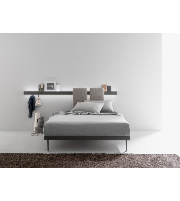 Groove Lacquered Run Caccaro Bed