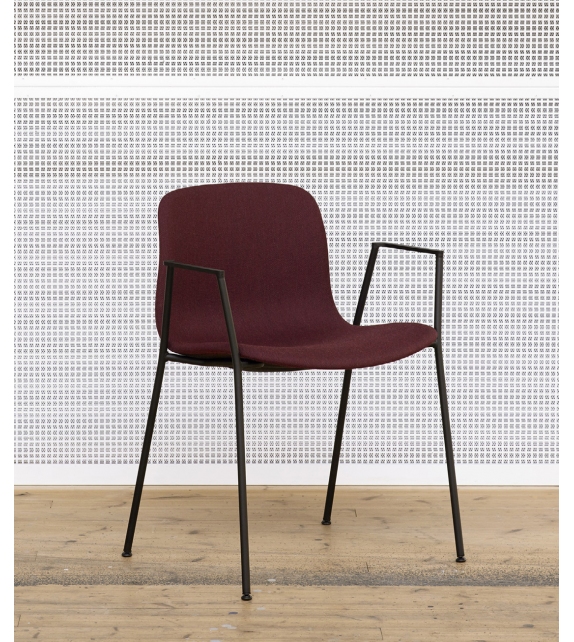 About a Chair AAC 19 Hay Silla