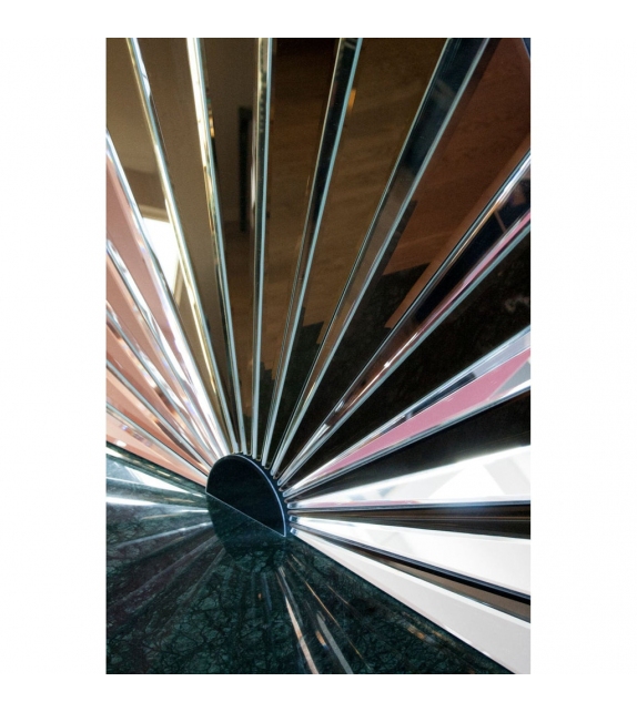 Fan Reflections Copenhagen Specchio