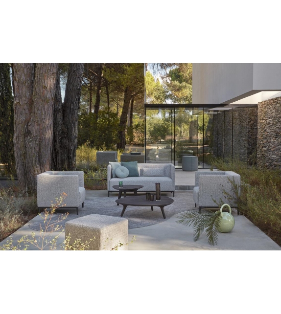 Zendo Sense Manutti Armchair