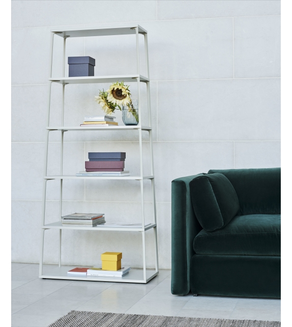 Korpus Hay Shelf