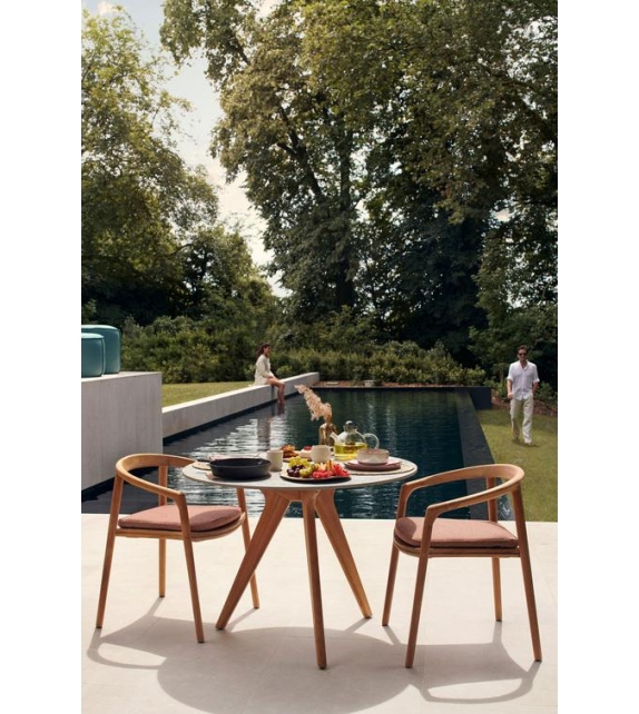 Solid Manutti Small Armchair