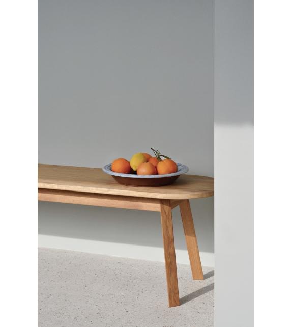 Triangle Leg Hay Banquette