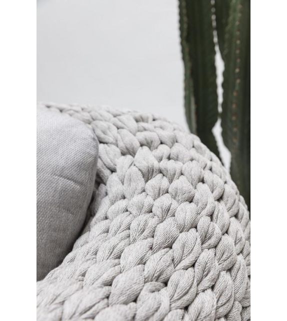 Kobo Manutti Armchair