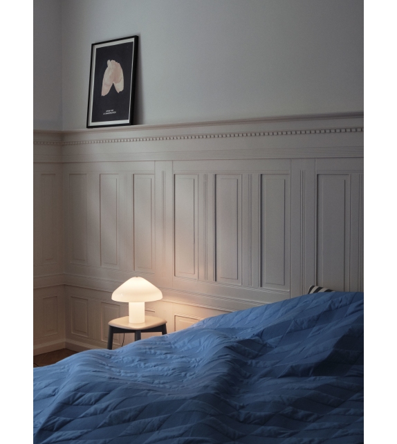 Pao Glass Hay Table Lamp