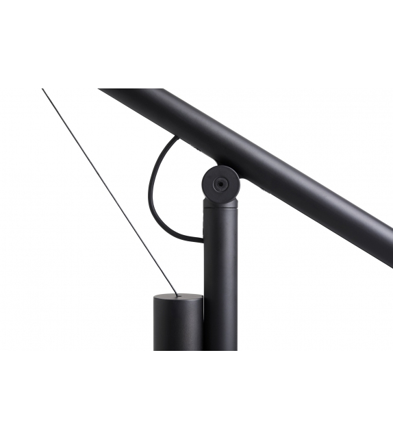 Fifty-Fifty Hay Tischleuchte