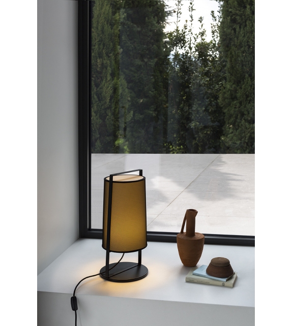551 Macao Tooy Table Lamp