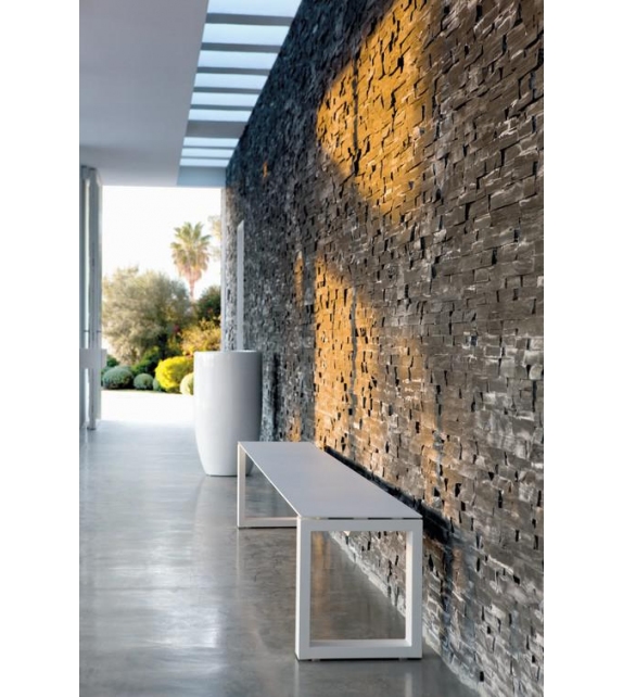 Fuse Manutti Banquette