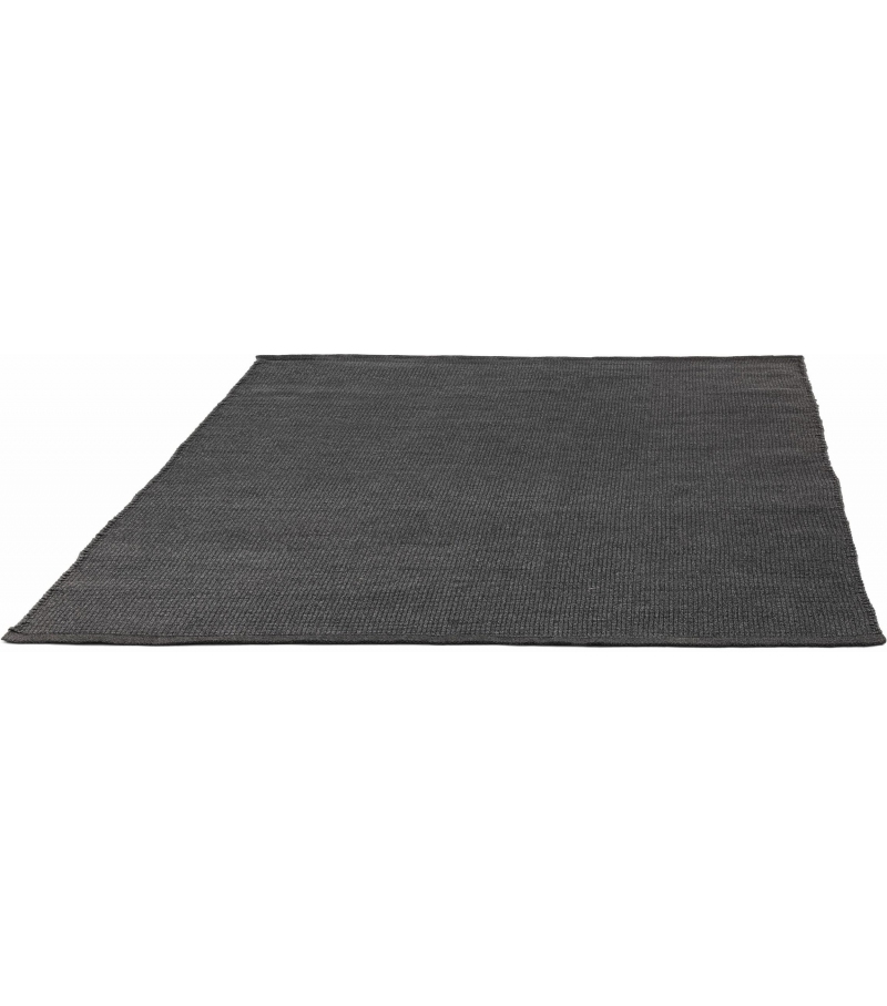 Linear Manutti Rug