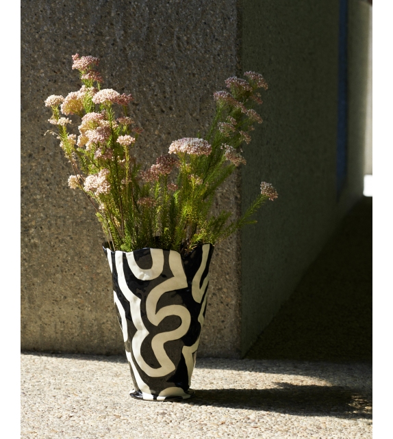 Jessica Hans Shadow Hay Vase