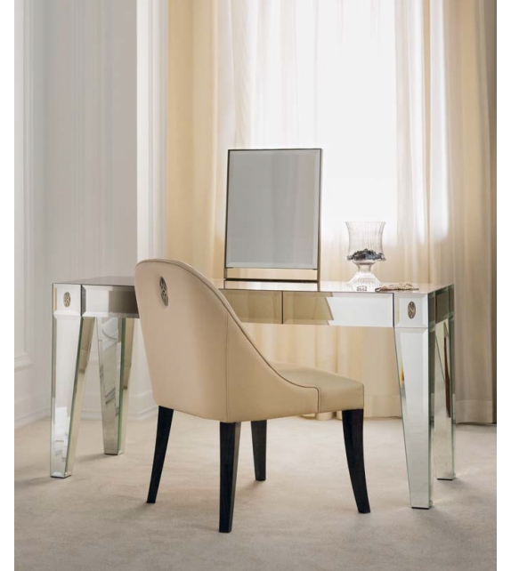 Gilda Opera Contemporary Chair