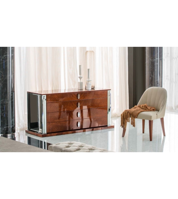 Gilda Opera Contemporary Silla