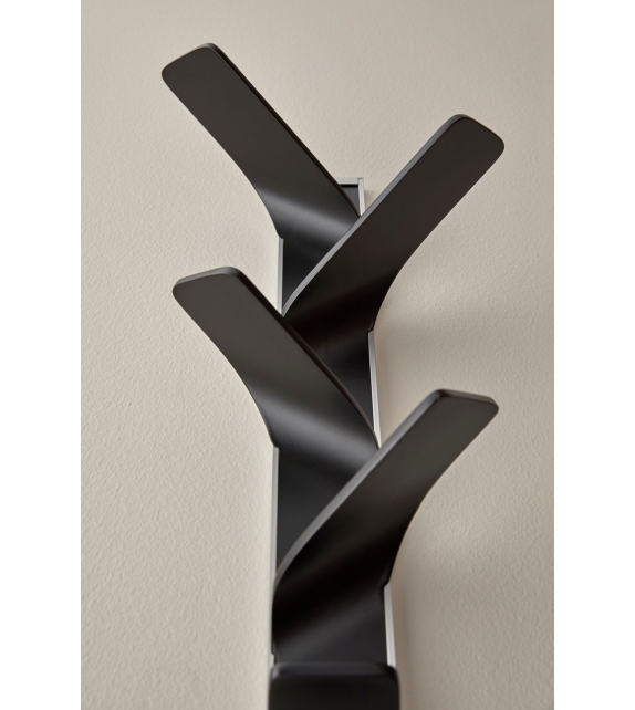 Elx Punt Coat Rack