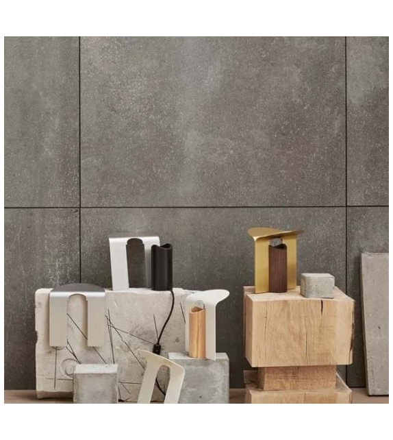 RF200 Petal Lamp Carl Hansen & Søn Lampada da Tavolo