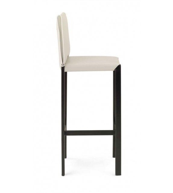 Bilbao Enrico Pellizzoni Hocker