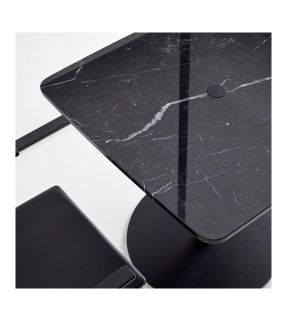 Nucleo Marble Punt Tavolo