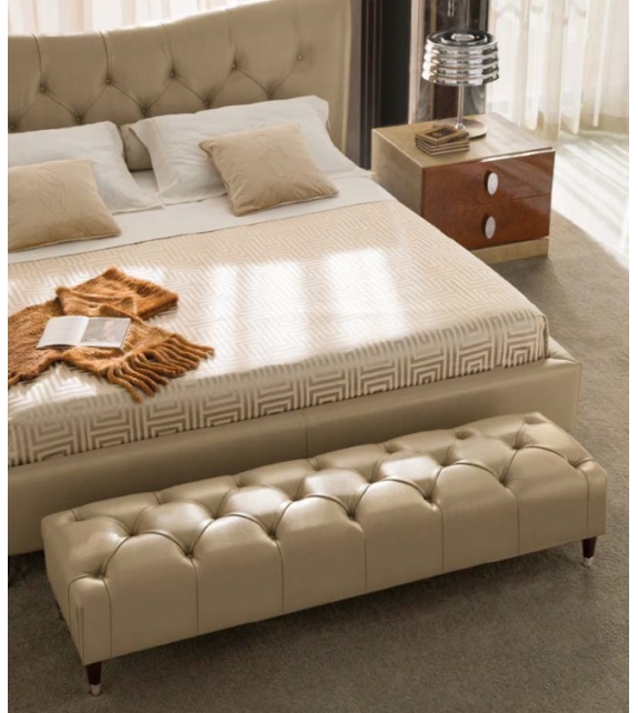 Elvira Opera Contemporary Banquette