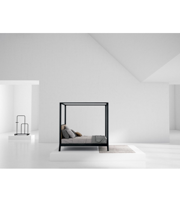 Breda Punt Cama con Dosel