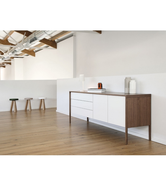 Tactile Punt Sideboard