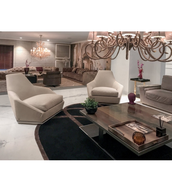 Aoyama Longhi Armchair