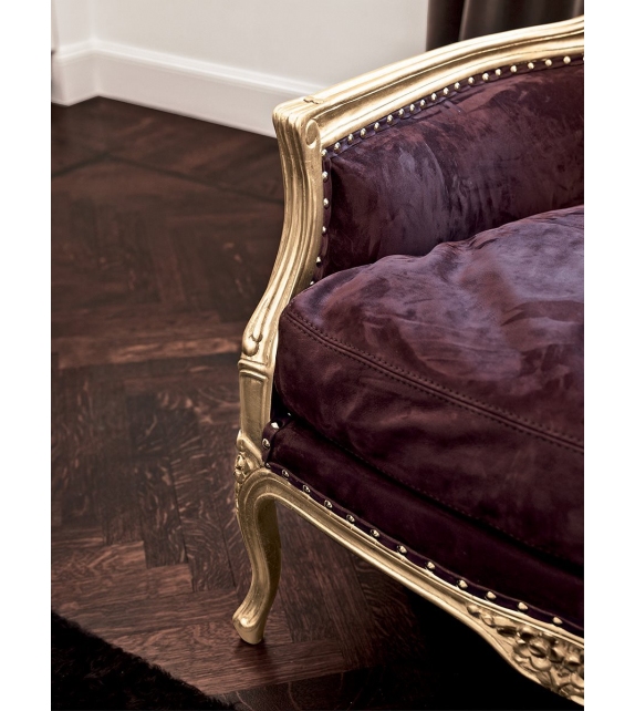 Dalia Longhi Armchair