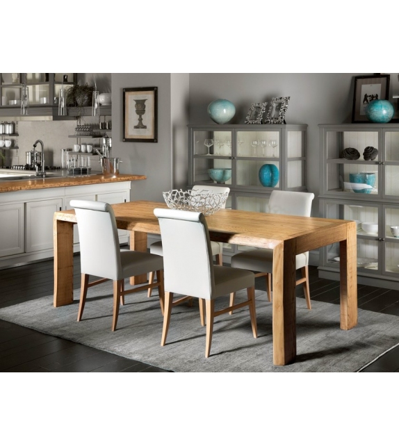 One L'Ottocento Table