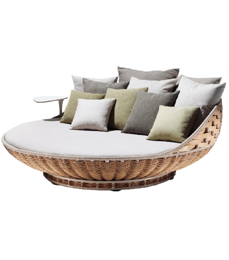 Dedon Swingrest Standing Lounger