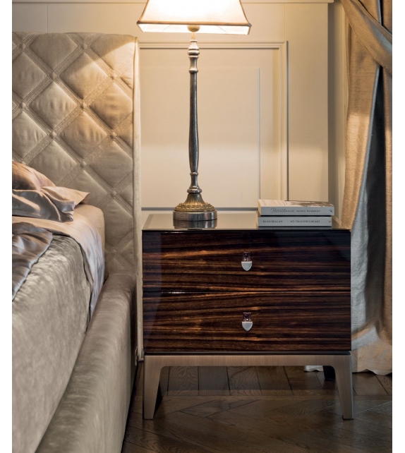 Sir Longhi Nachttisch