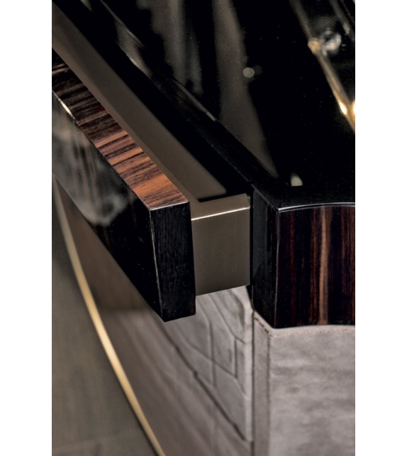 Gylien Longhi Chest of Drawers