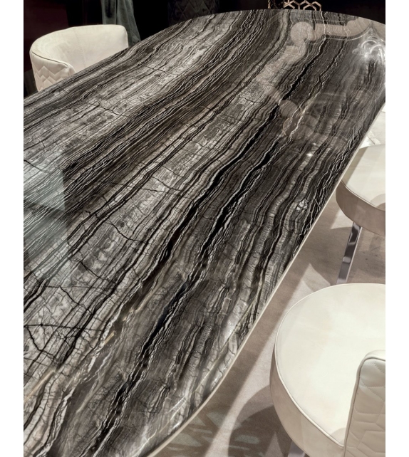 Clairmont Longhi Mesa