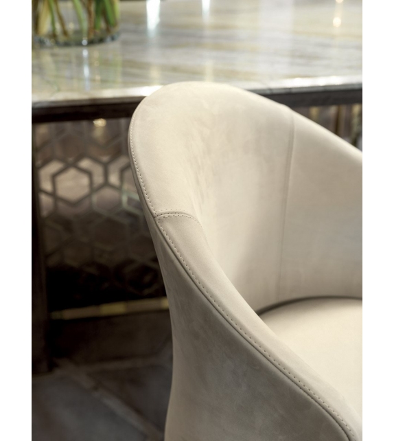 Daphne Longhi Chaise