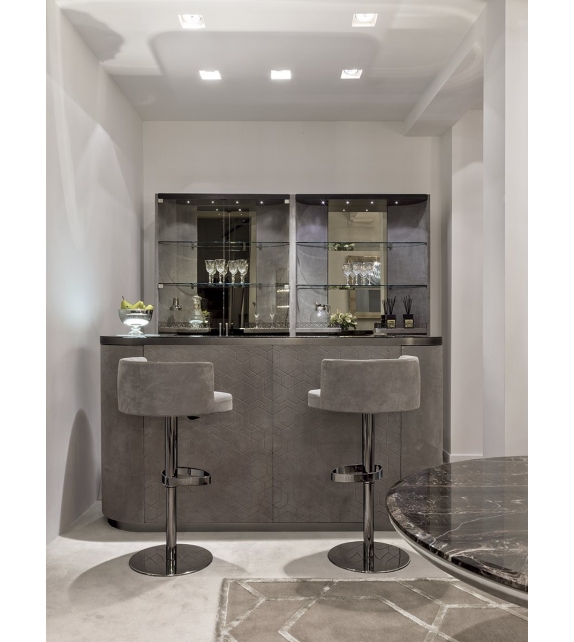 Kelly Longhi Sgabello