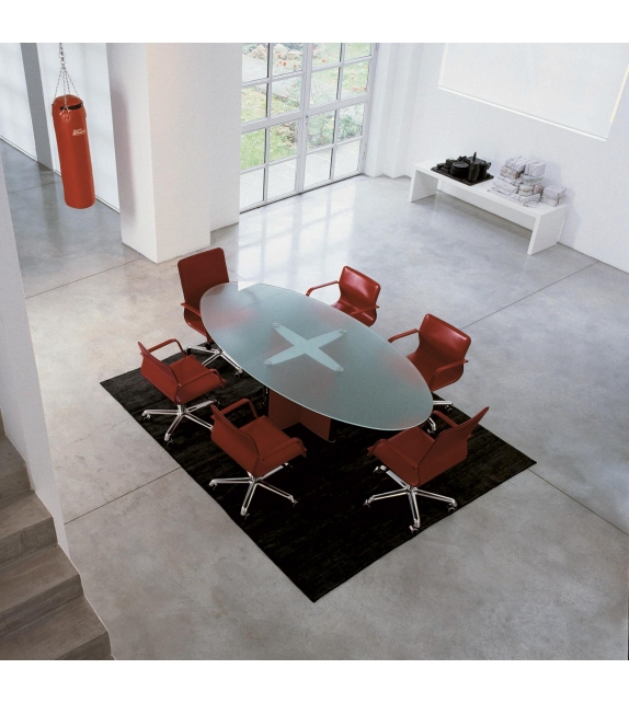 Valeo Meeting Enrico Pellizzoni Table