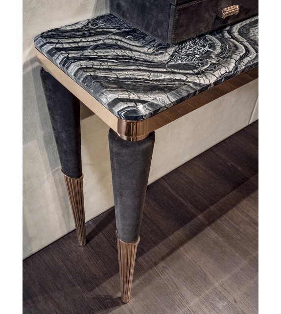 Odette Longhi Console