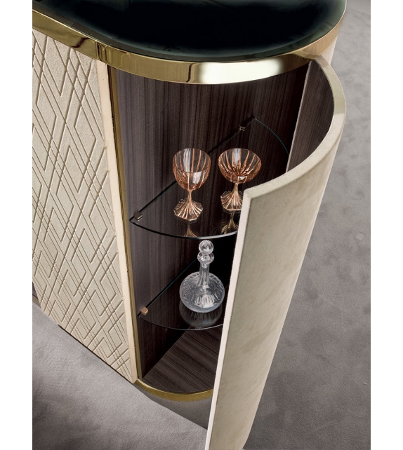 Beverly Longhi Mobile Bar