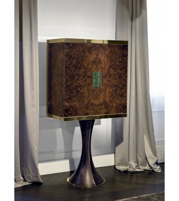 Oscar Longhi Mueble Alto