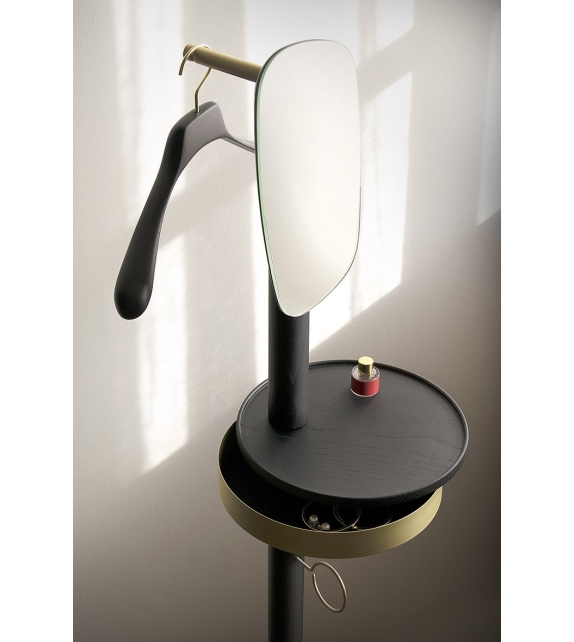 Galàn W Nomon Valet Stand