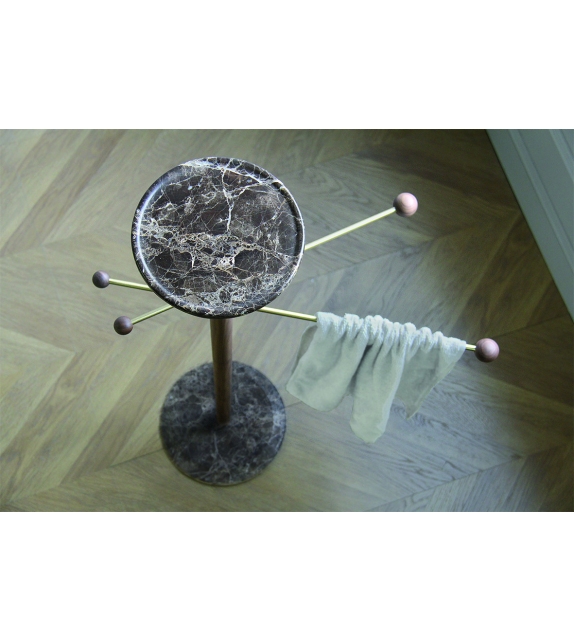 Galàn W Nomon Herrendiener