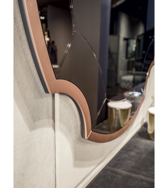 Graydon Longhi Mirror