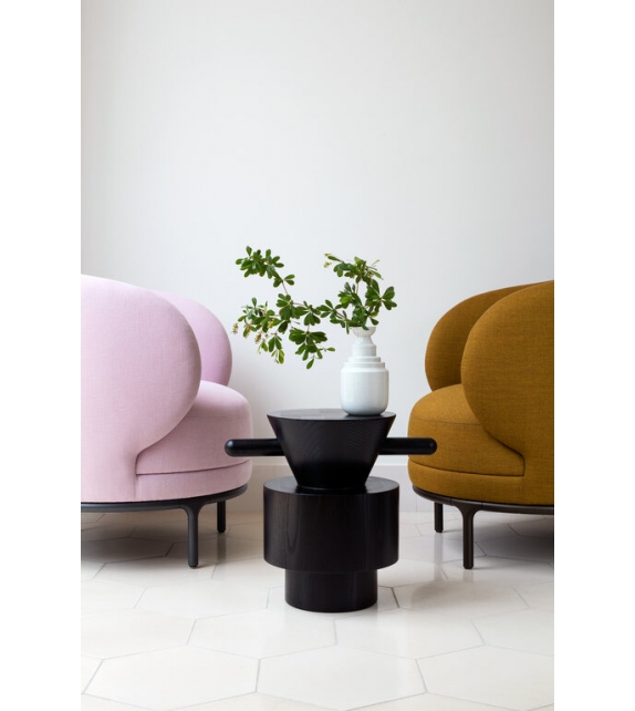 Vuelta Wittmann Armchair