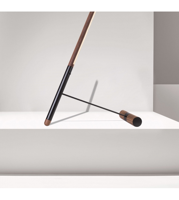 Linea D Nomon Floor Lamp