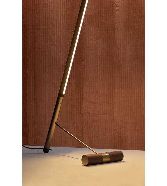 Linea D Nomon Floor Lamp