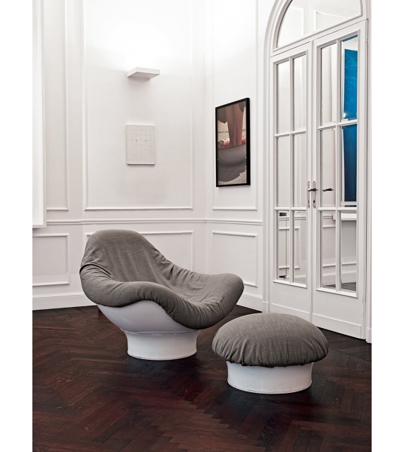 Rodica Longhi Armchair